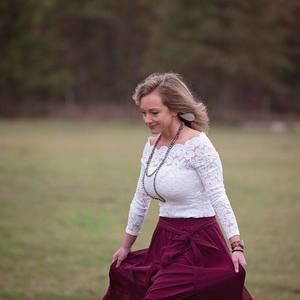 Meet your Posher, Julia